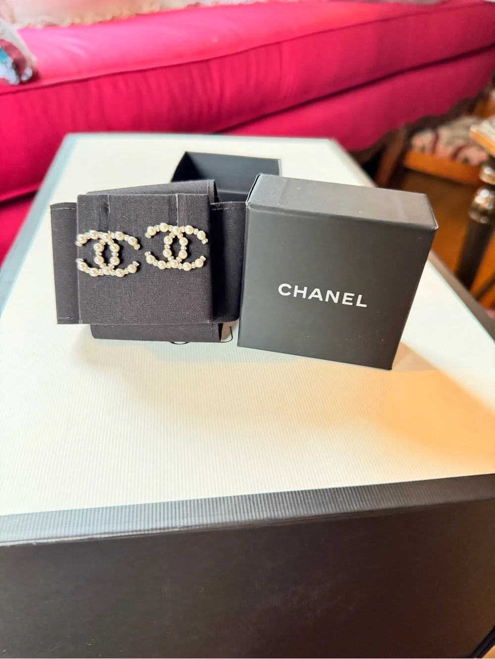CHANEL Authentic Chanel Classic Pearl CC Logo Stud Earrings GHW